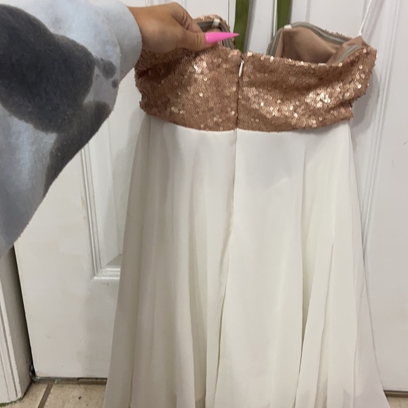 Gold Sequins Dress - Picture 3 of 3